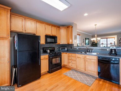 42784 Nations St, Chantilly, VA 20152 - photo 7