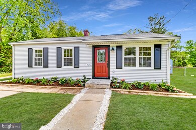 8252 Riviera Dr, Severn, MD 21144 - photo 2