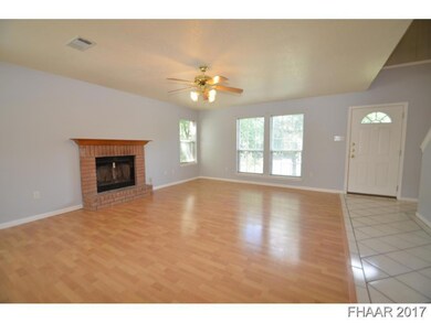 1904 Pecan Cove Dr, Copperas Cove, TX 76522 - photo 5