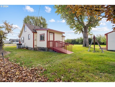 1655 NE 2nd St, Hermiston, OR 97838 - photo 5