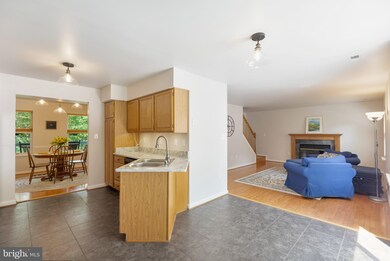 907 Colton Ct, Prince Frederick, MD 20678 - photo 5