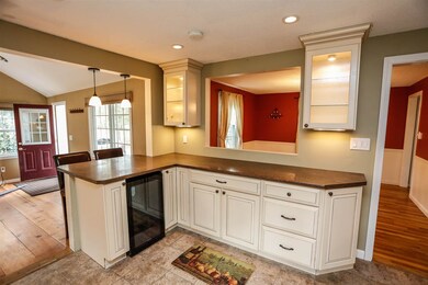 85 Meadowcrest Dr, Bedford, NH 03110 - photo 7