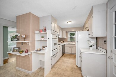 154 New Boston Rd, Dracut, MA 01826 - photo 4