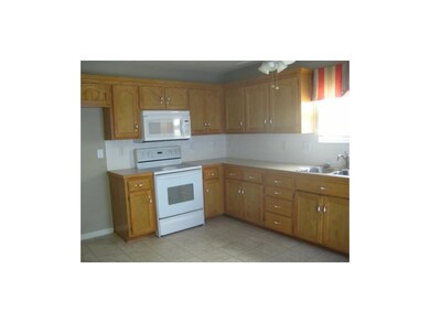 20381 W 217th St, Spring Hill, KS 66083 - photo 5