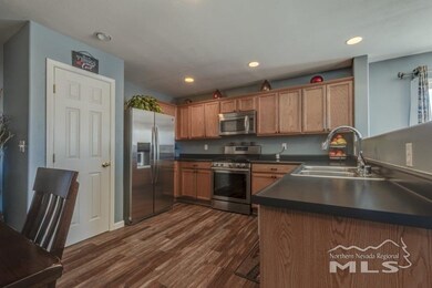 8665 Crimson Sky Ct, Reno, NV 89506 - photo 7