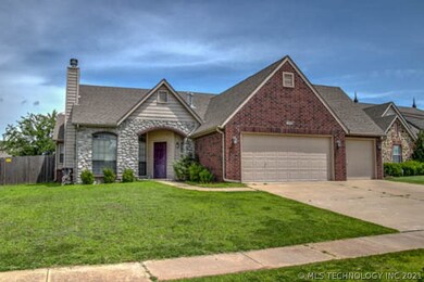1606 W Vicksburg Place, Broken Arrow, OK 74011 - photo 2