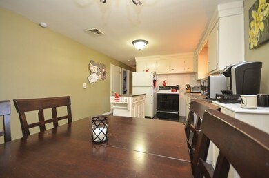 14 Turin Rd, Worcester, MA 01604 - photo 4