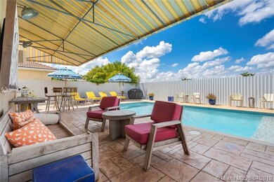 11231 SW 226th St, Miami, FL 33170 - photo 6