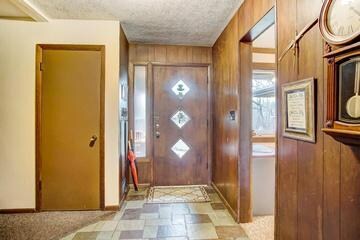 4285 Clime Rd, Columbus, OH 43228 - photo 4