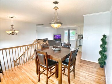 2241 Killian Rd, Lincolnton, NC 28092 - photo 5