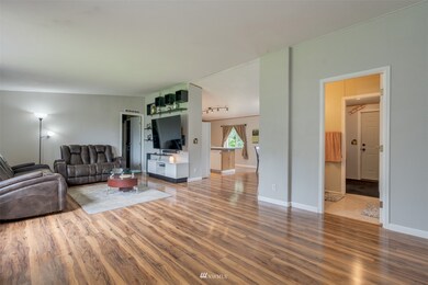 226 Robertson Rd, Longview, WA 98632 - photo 4