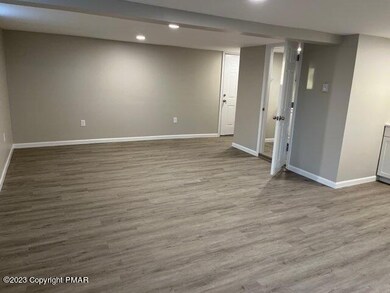 412 N 8th St unit Studio, Stroudsburg, PA 18360 - photo 7