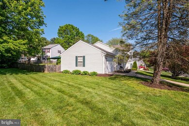 1050 Berkley Dr, Sykesville, MD 21784 - photo 5