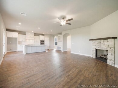 6416 S 311th East Ave, Broken Arrow, OK 74014 - photo 4