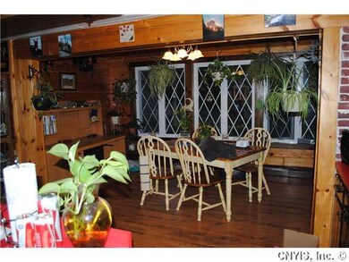 Breakfast Room