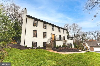 2108 Whiteoaks Dr, Alexandria, VA 22306 - photo 4