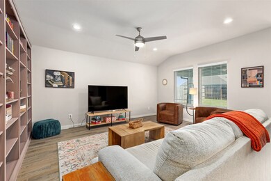 2708 Diamond Reef Ln, Texas City, TX 77568 - photo 6