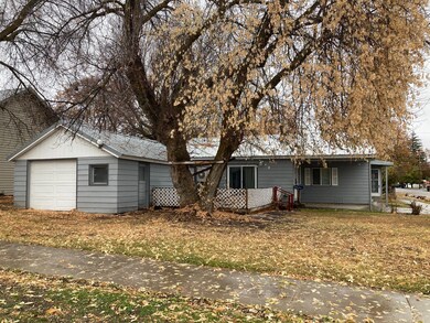 11 S J St, Lakeview, OR 97630 - photo 2