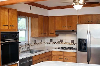 4714 Julian Dr, Columbus, OH 43227 - photo 7