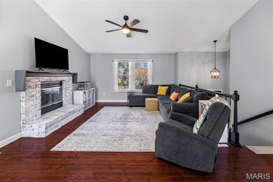 919 Carla Dr, Troy, IL 62294 - photo 5