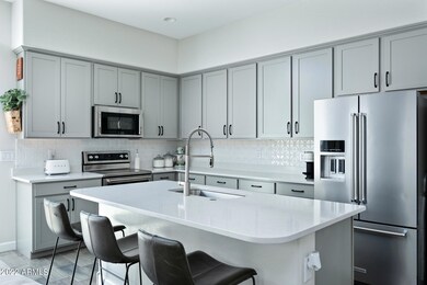3057N37thWay-5