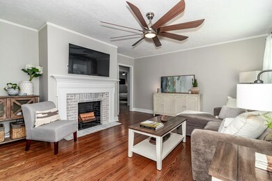 13-web-or-mls-1127 KIRK PLACE (c)--3