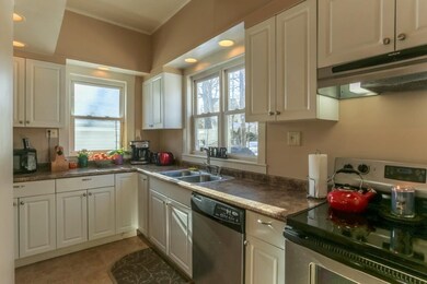 77 Rumford St, Concord, NH 03301 - photo 3