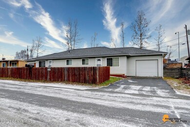 Right Side of Duplex #807