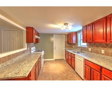 71 School St unit 73, Stoughton, MA 02072 - photo 6