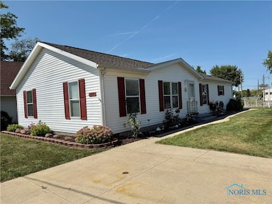 2915 W Risingsun Rd, Port Clinton, OH 43452 - photo 7