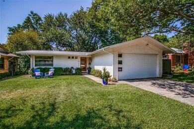 6122 Woodcrest Ln, Dallas, TX 75214 - photo 2