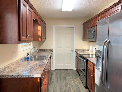 27 John Mark Ct, Manchester, TN 37355 - photo 4