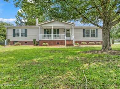 2133HollyhockLn-DeepRunNC-3