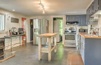 404 Water St, Keene, NH 03431 - photo 7