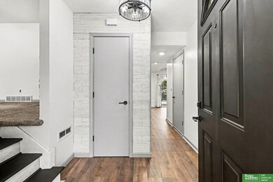 709 Sherman Dr, Bellevue, NE 68005 - photo 5