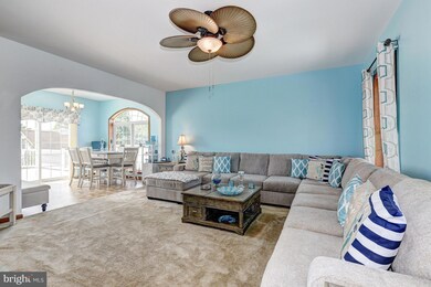 9208 Cuckold Point Rd, Sparrows Point, MD 21219 - photo 4