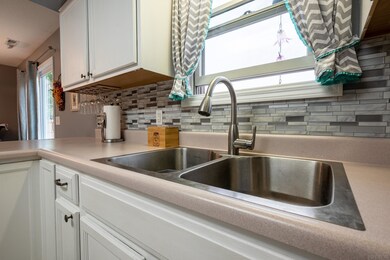 814 Prairie Ln, Ossian, IN 46777 - photo 5