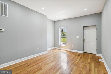 934 W Franklin St, Baltimore, MD 21223 - photo 6