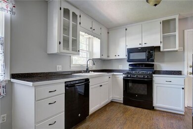 12215 W 64th St, Shawnee, KS 66216 - photo 5