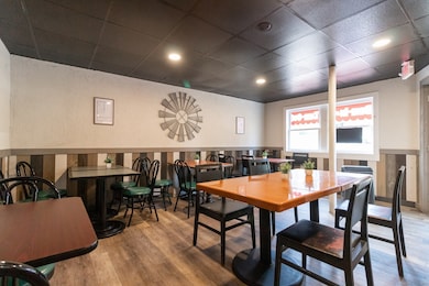Deli