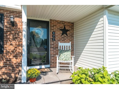 171 Mendham Dr, North Wales, PA 19454 - photo 3