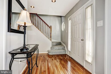 412 Hawkins St, Sykesville, MD 21784 - photo 2