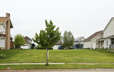 06_611UptonDr_2006_LowRes