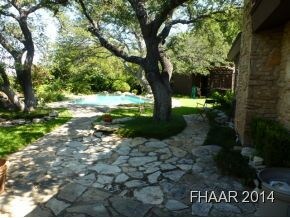 614 Ash St, Copperas Cove, TX 76522 - photo 2