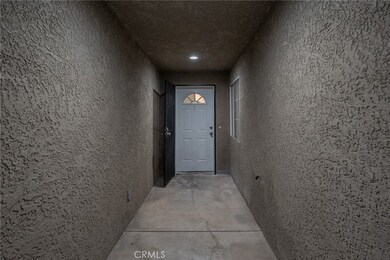 6572 Ivanpah Ave, Twentynine Palms, CA 92277 - photo 5