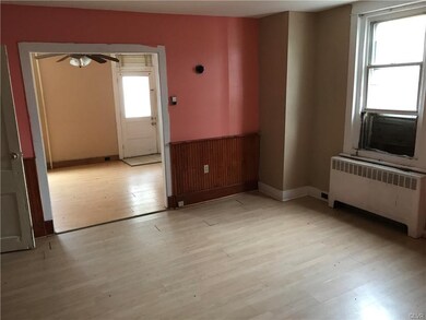 Dining room.