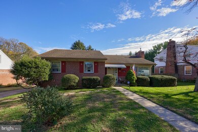 136 Springhouse Rd, Lancaster, PA 17603 - photo 2