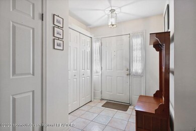03-31 Heathrow Ct, Unit 7, Freehold Town