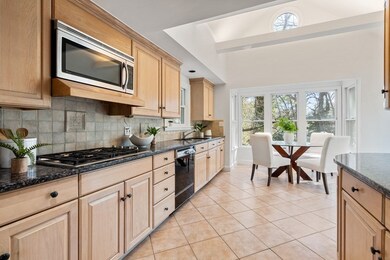 19 Byron Rd, Weston, MA 02493 - photo 6