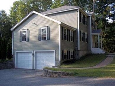 490 Marshall Rd, Fitchburg, MA 01420 - photo 3